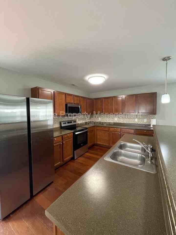 7457 Brindle Trl - Photo 7 of 25