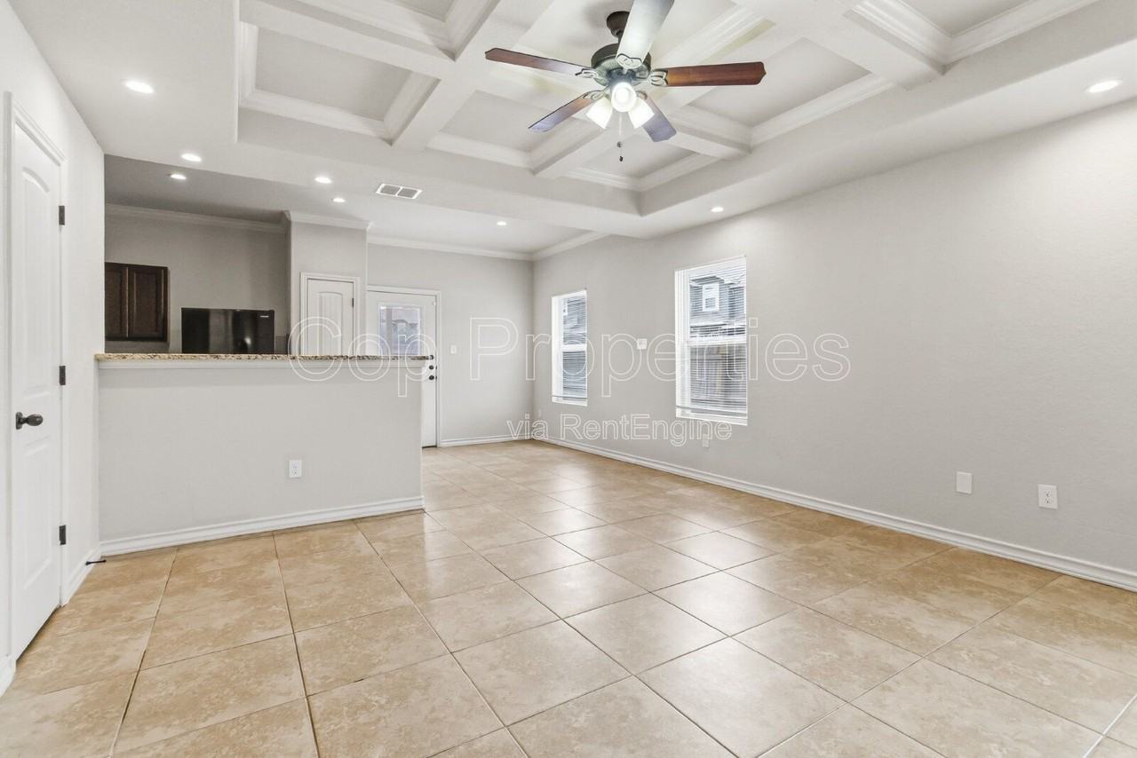 6015 Karly Way #101 - Photo 4 of 29