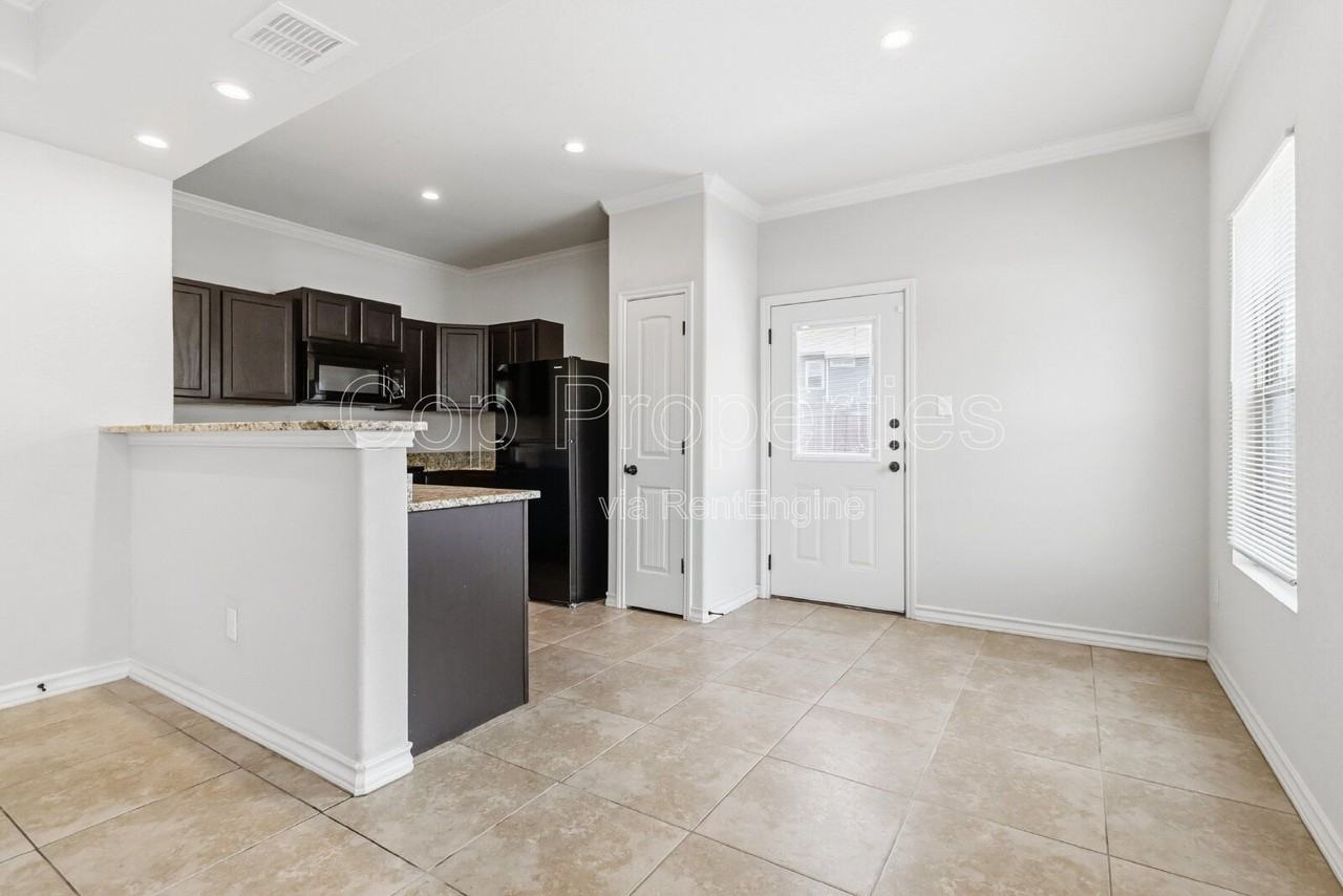 6015 Karly Way #101 - Photo 7 of 29