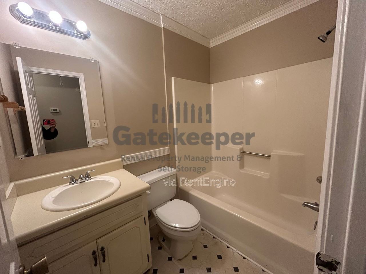 210 Buckeye Ln - Photo 7 of 14