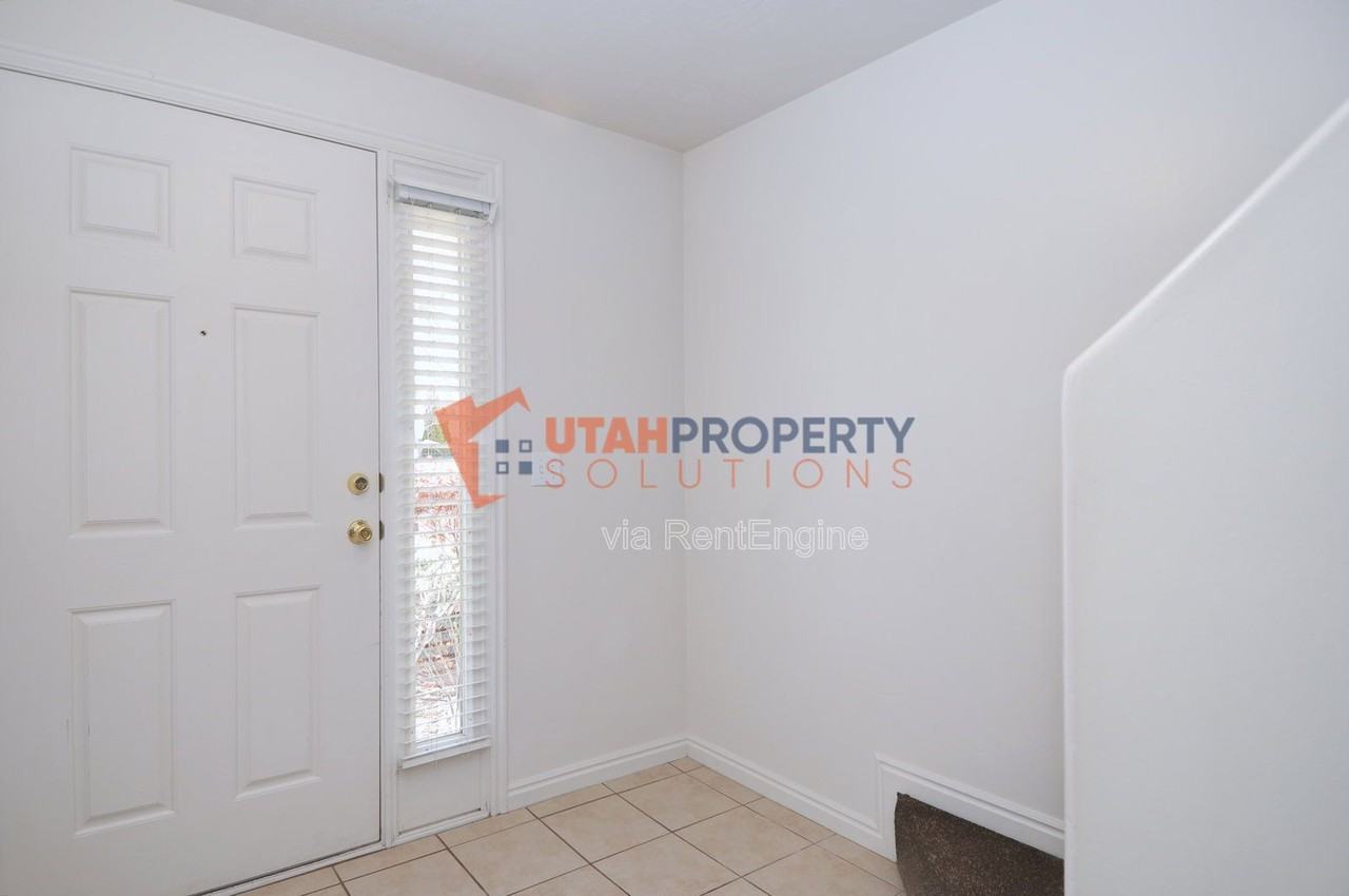 14657 S Culross Ln - Photo 5 of 33