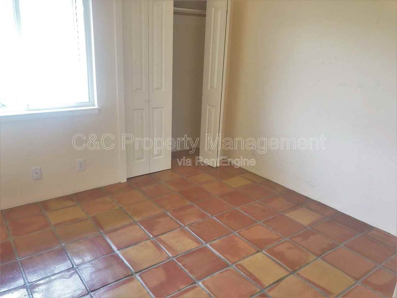 274 Watson St #A - Photo 7 of 9