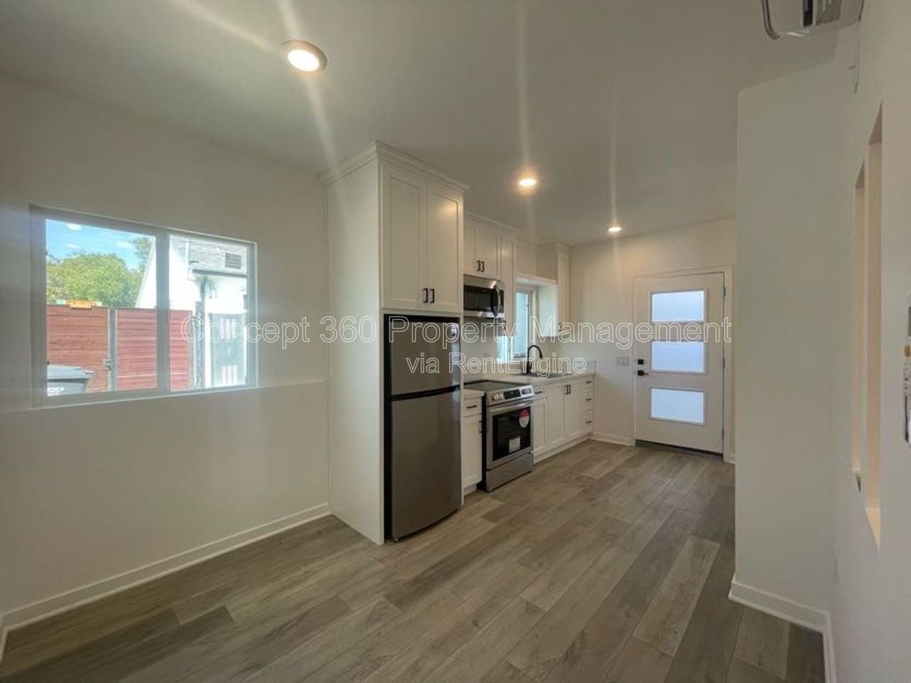 2720 Bomberry St - Photo 2 of 19
