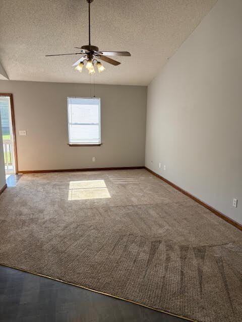 203 Wyndham Cir - Photo 2 of 14