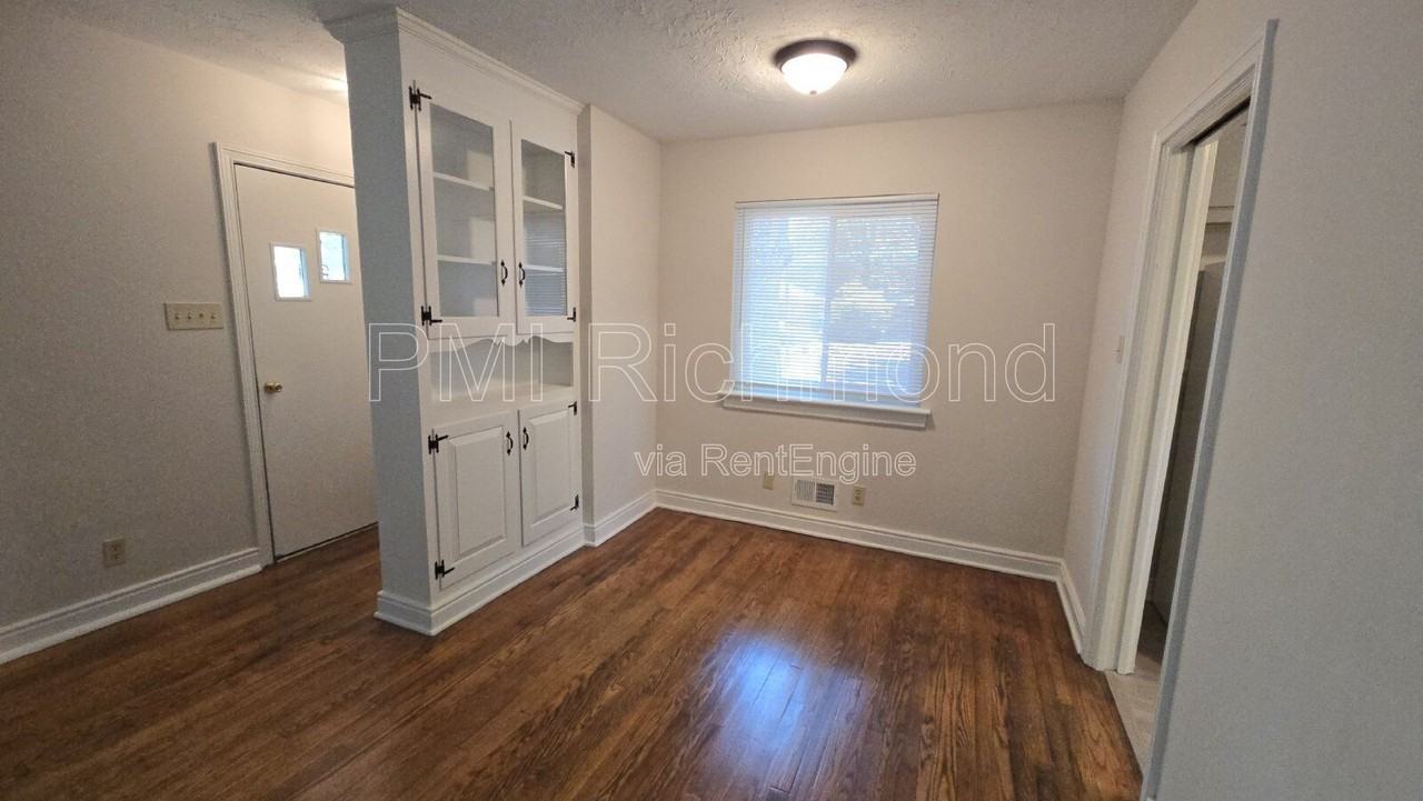 924 Pierpont Rd - Photo 3 of 19