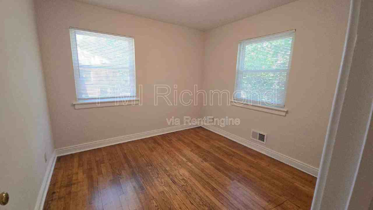924 Pierpont Rd - Photo 6 of 19