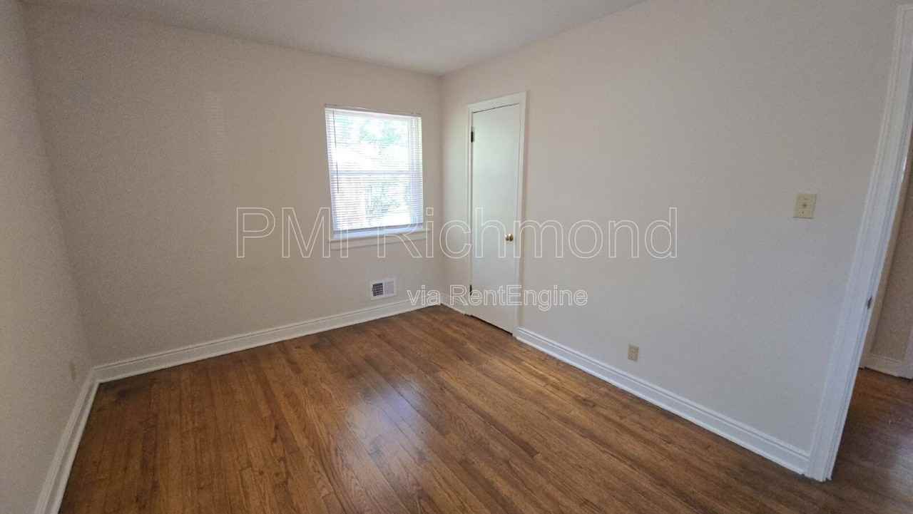 924 Pierpont Rd - Photo 7 of 19