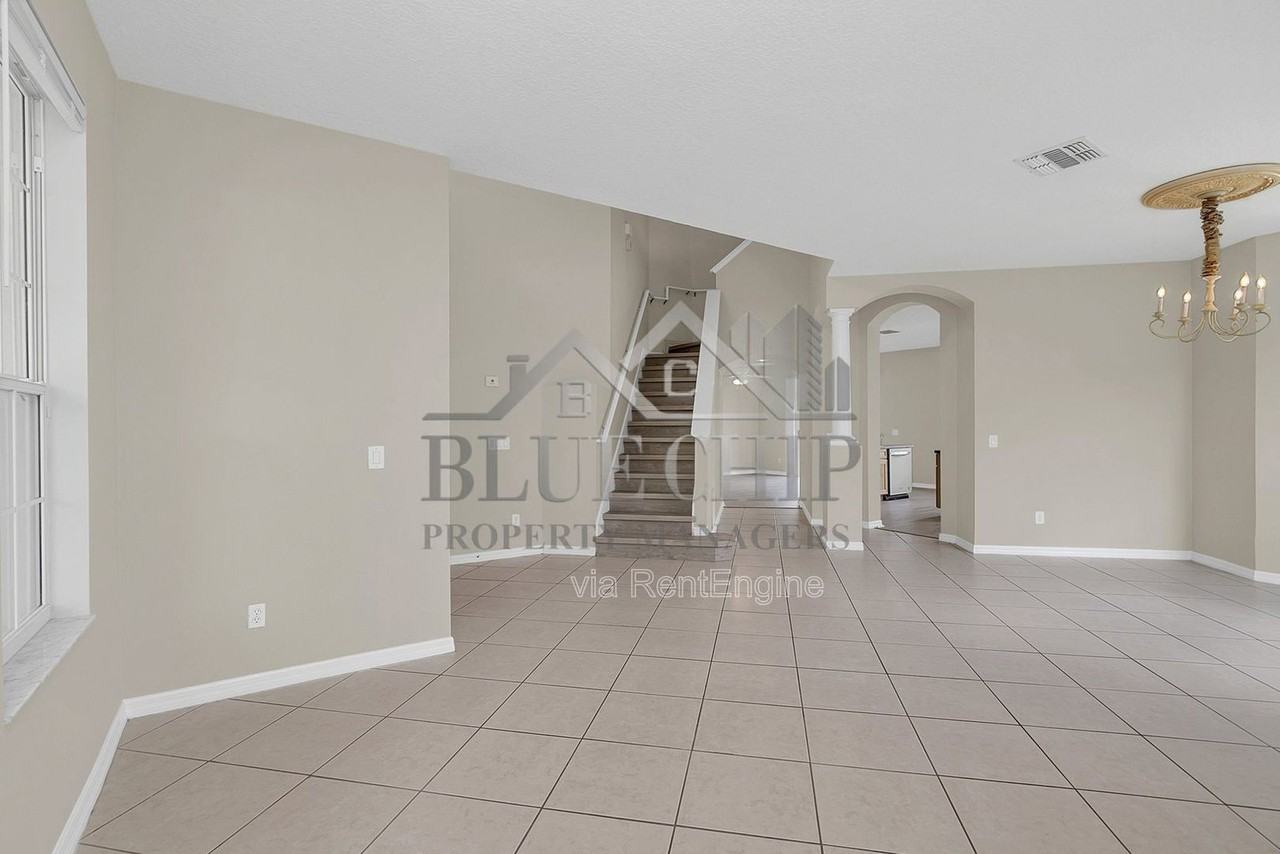 13406 Budworth Cir - Photo 6 of 40