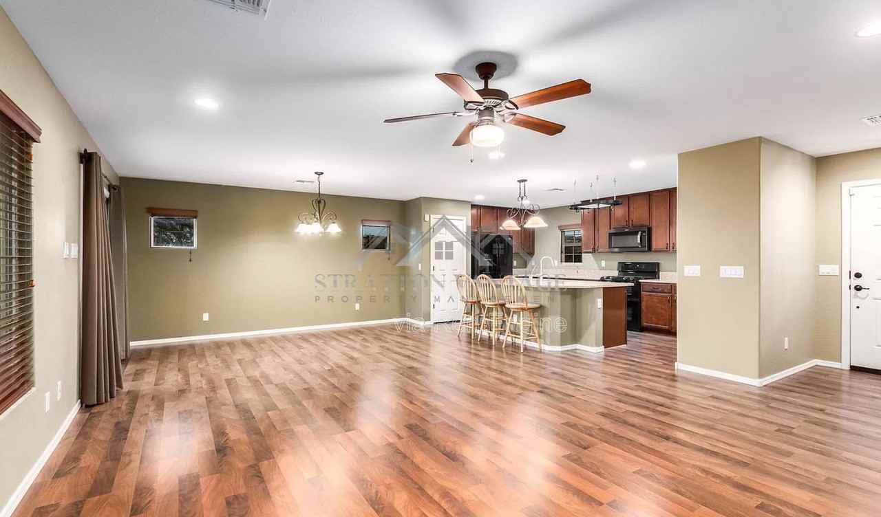 2873 E Binner Dr - Photo 4 of 20