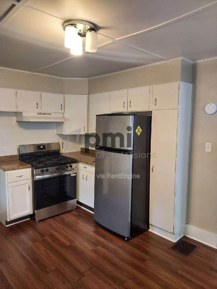 1609 E Johns Ave - Photo 6 of 25