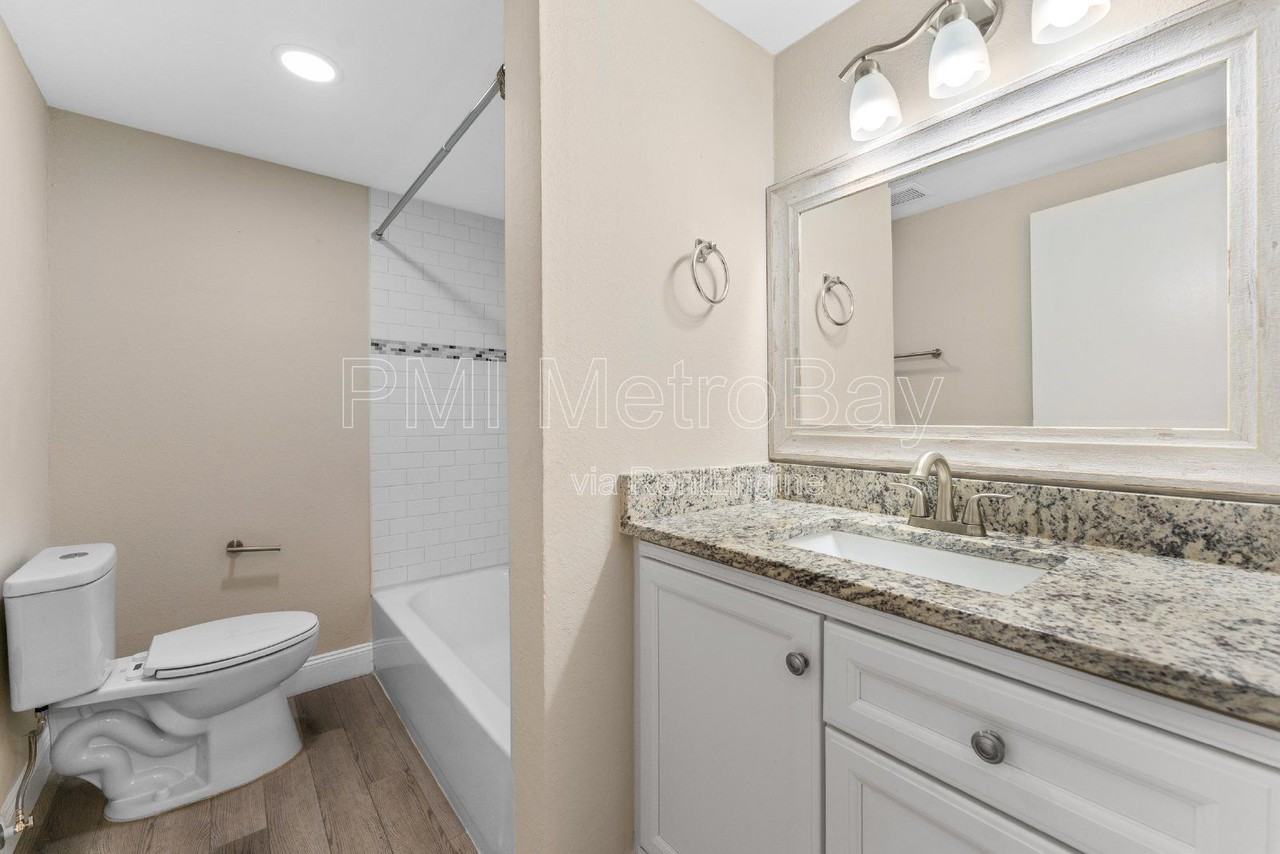 6121 N Falkenburg Rd - Photo 6 of 48