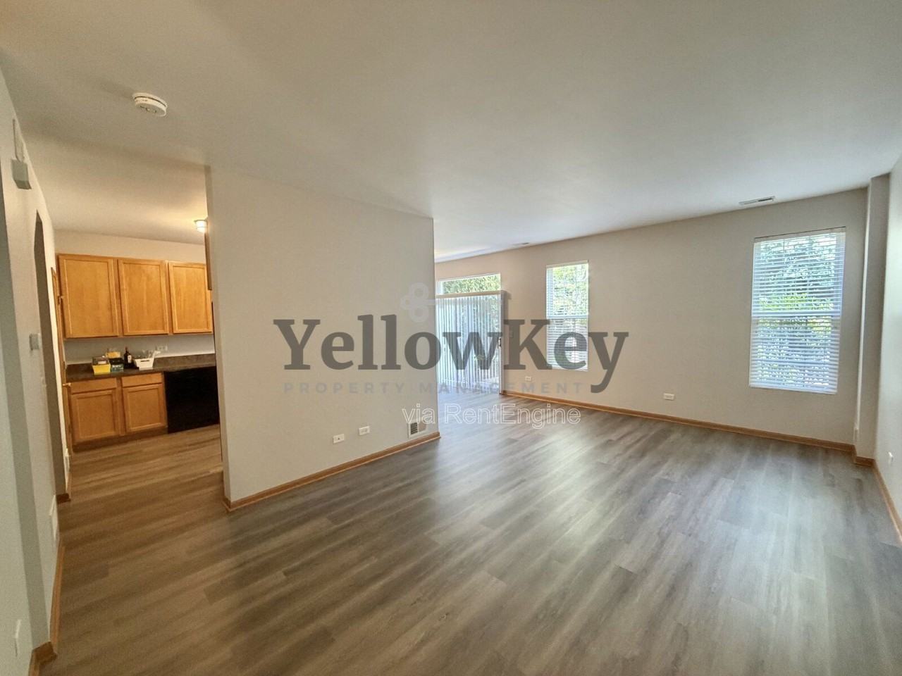 4933 Courtland Cir - Photo 2 of 10