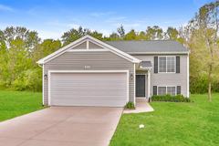 4004 Sumner Dr - Photo 1 of 1