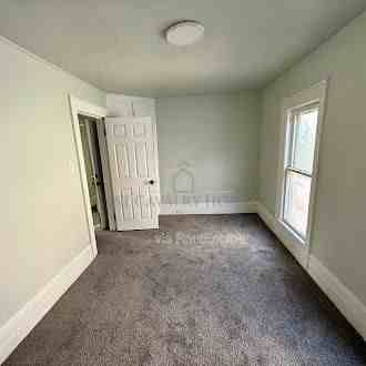 45 Oakdale Ave - Photo 5 of 11