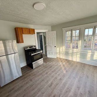 45 Oakdale Ave - Photo 7 of 11