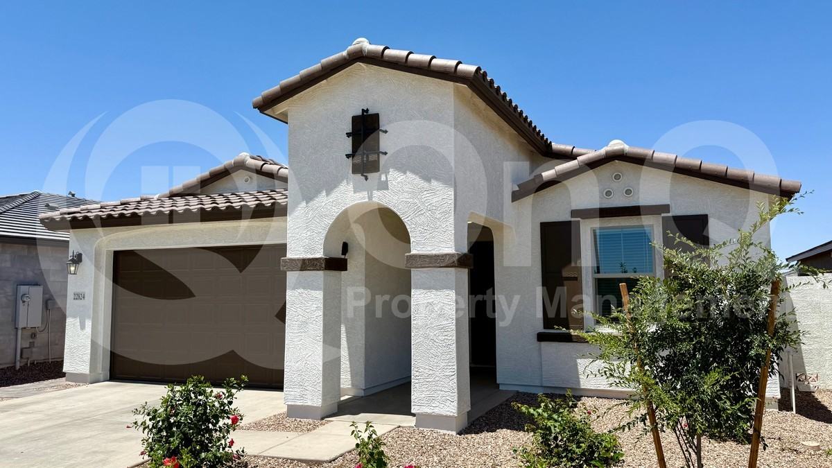 22824 E Roundup Way - Photo 2 of 35