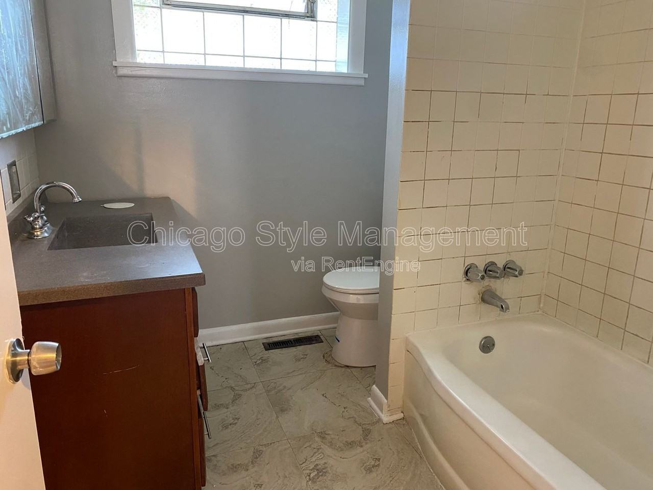 9040 S Dauphin Ave #D - Photo 7 of 11