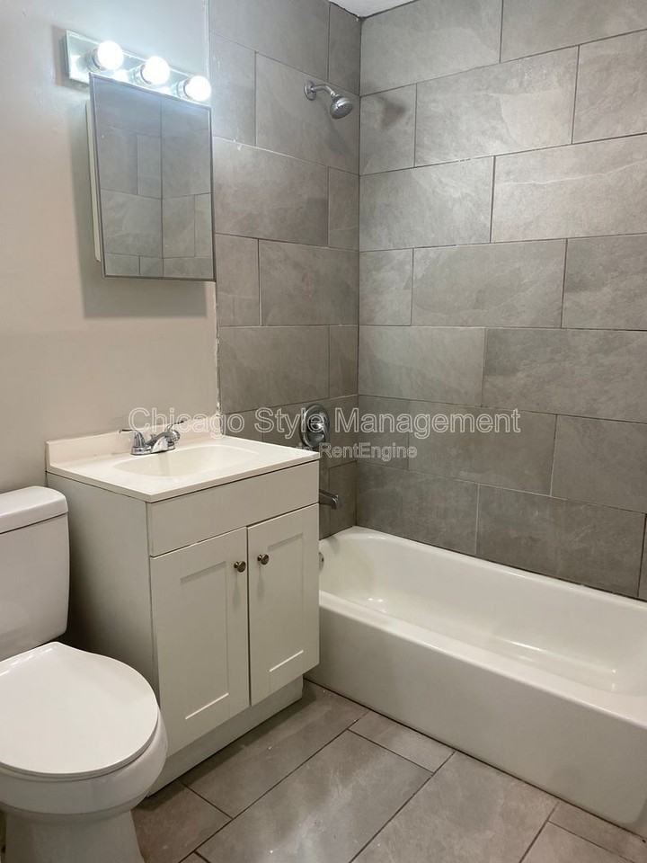 725 Sibley Blvd - Photo 3 of 4