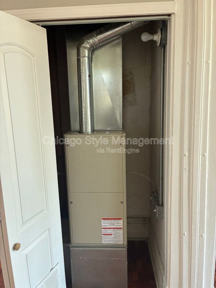 9035 S Burley Ave #3 - Photo 7 of 12