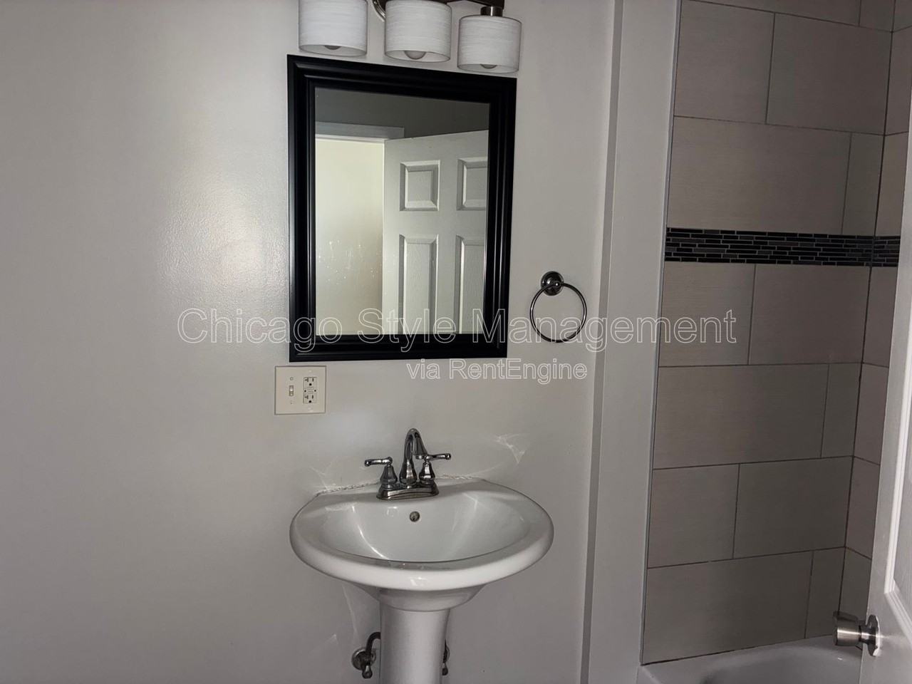9025 S Carpenter St #1 - Photo 7 of 10
