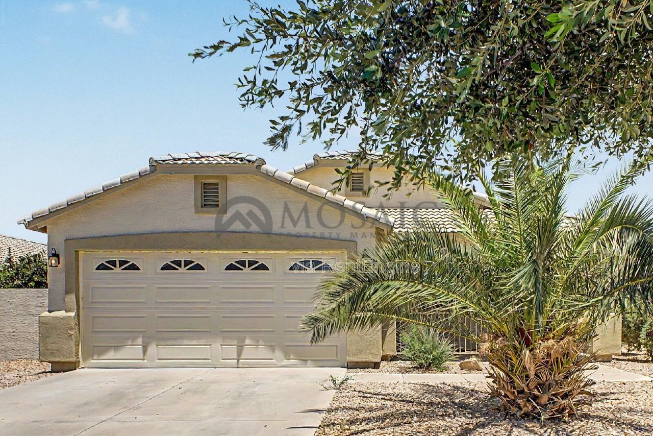 22360 E Via Del Rancho - Photo 2 of 34