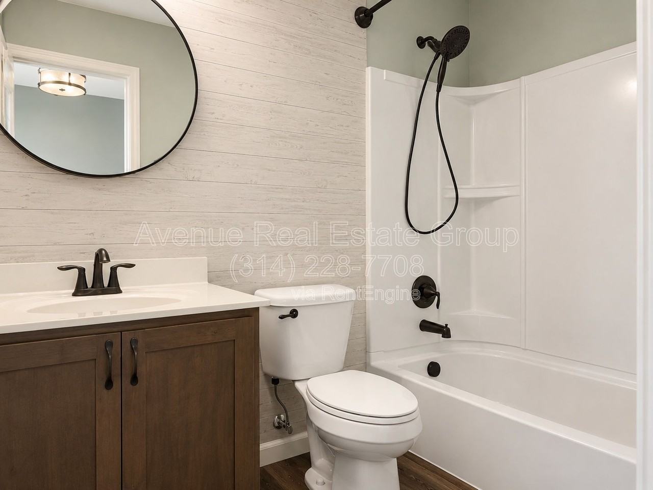 1016 Westlake Village Dr - Photo 4 of 13
