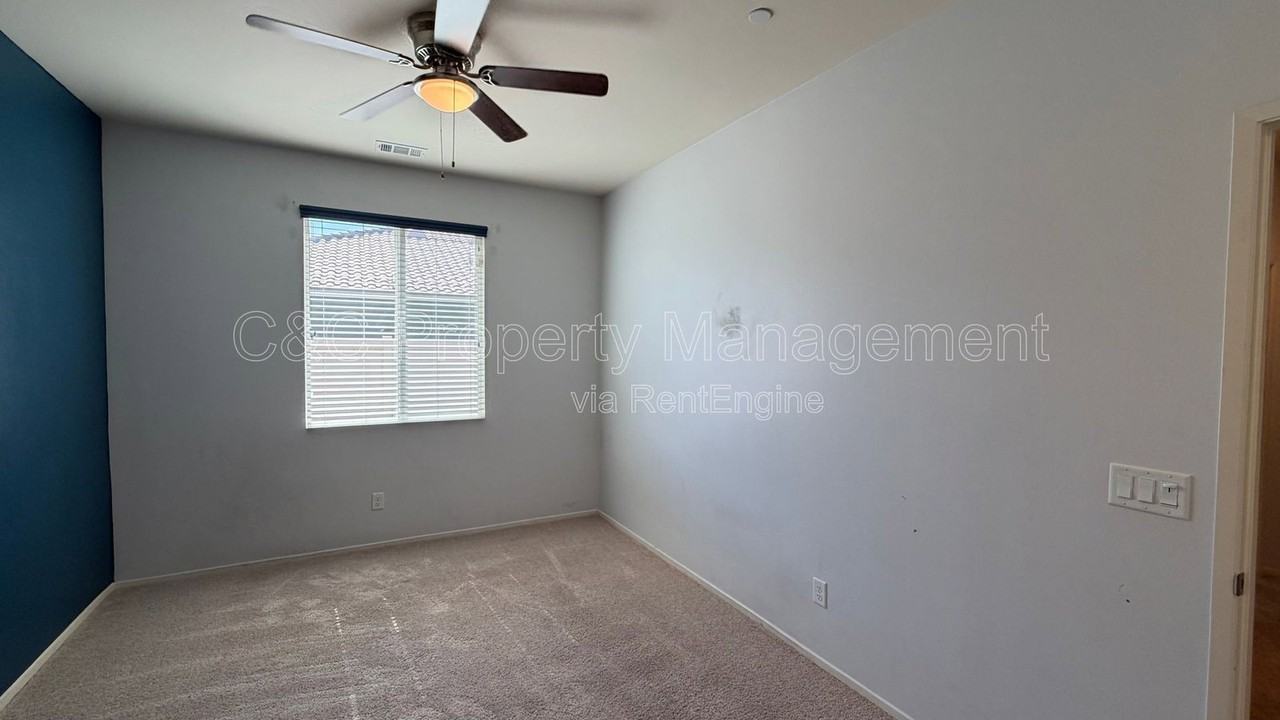 2158 Albatross Way - Photo 6 of 17