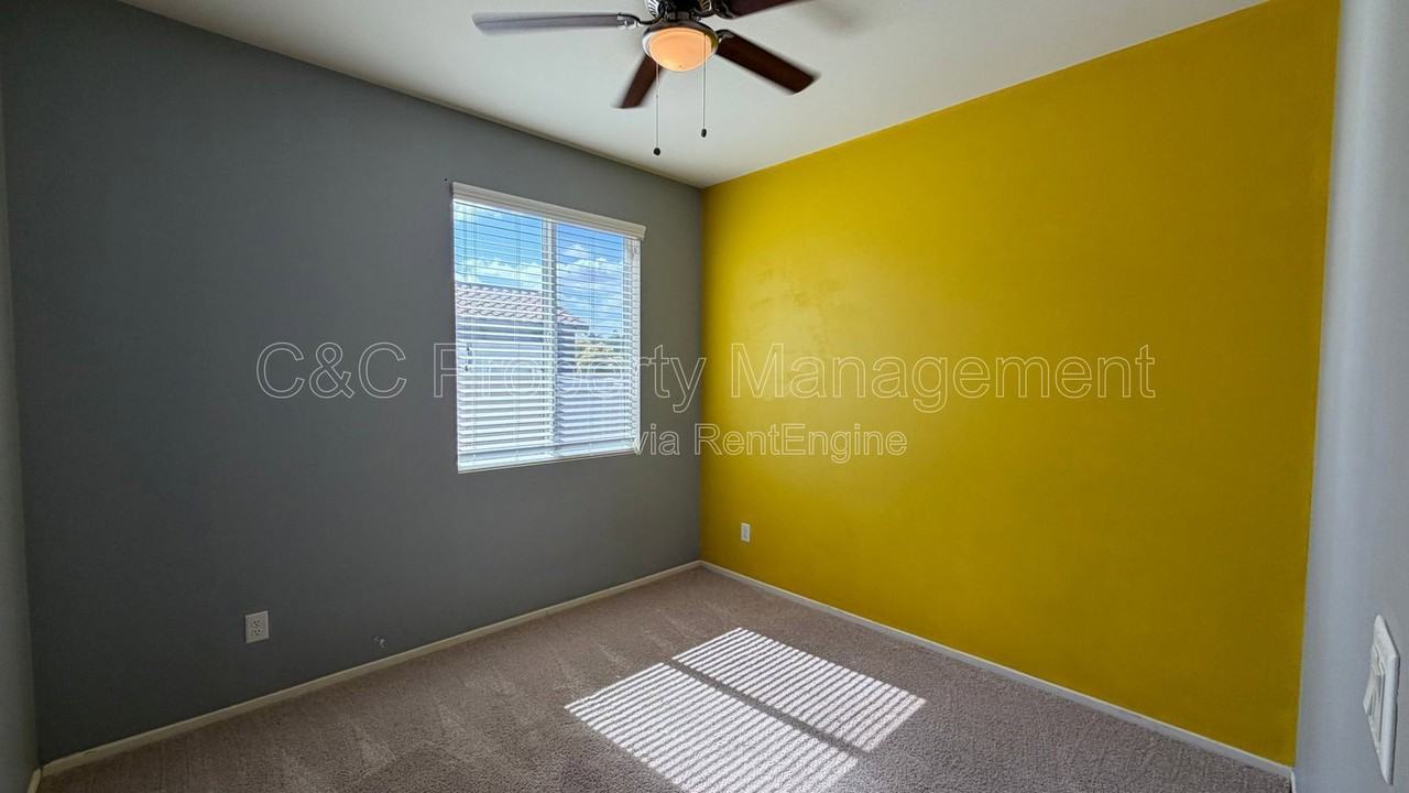 2158 Albatross Way - Photo 7 of 17