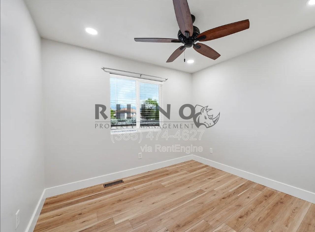 2230 N 2270 W - Photo 5 of 28