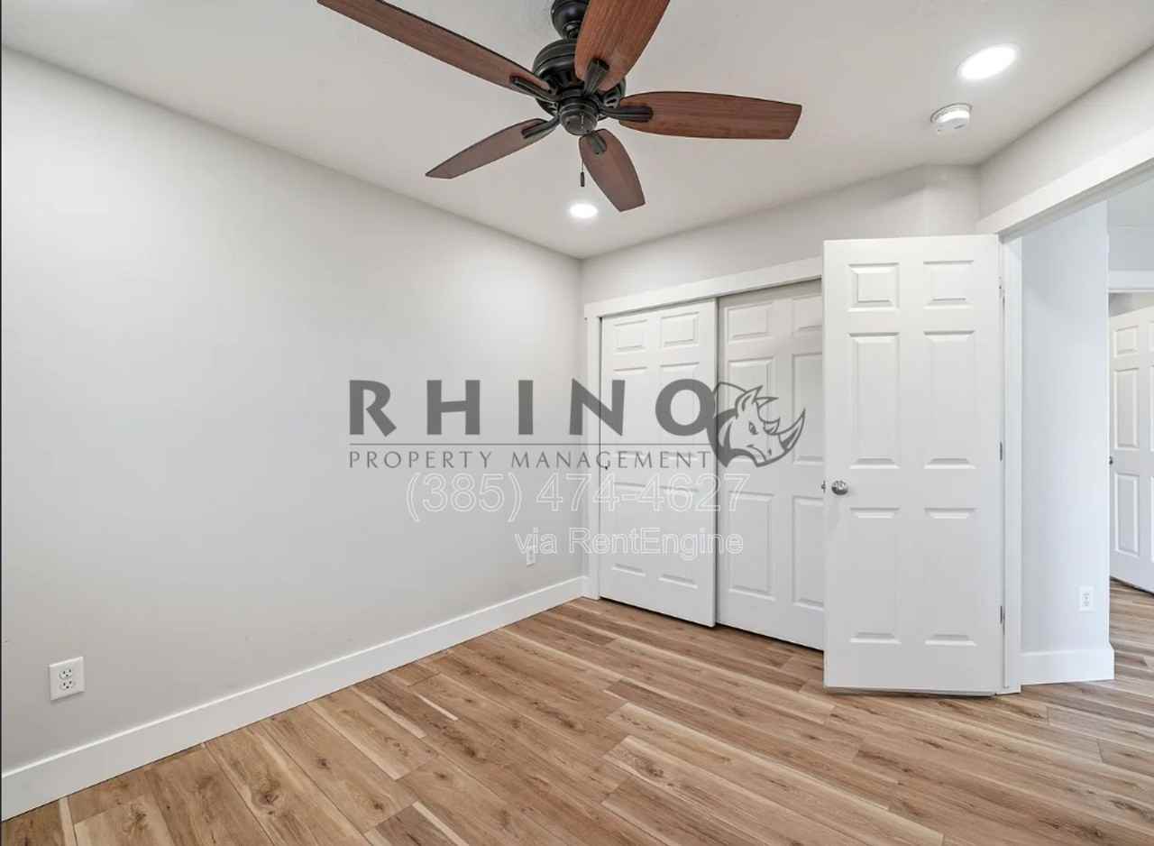 2230 N 2270 W - Photo 7 of 28