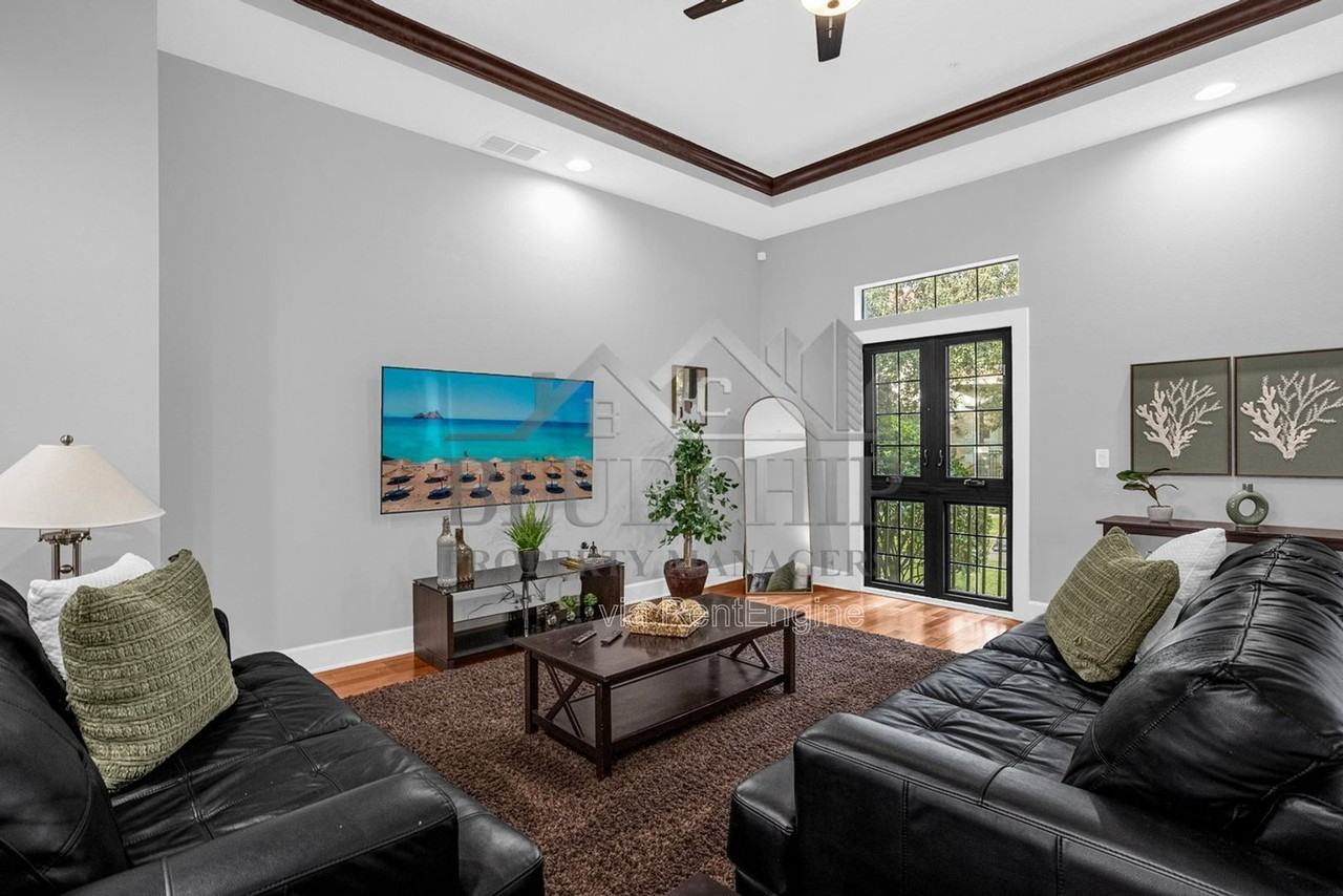 14518 Damai Ln - Photo 3 of 40