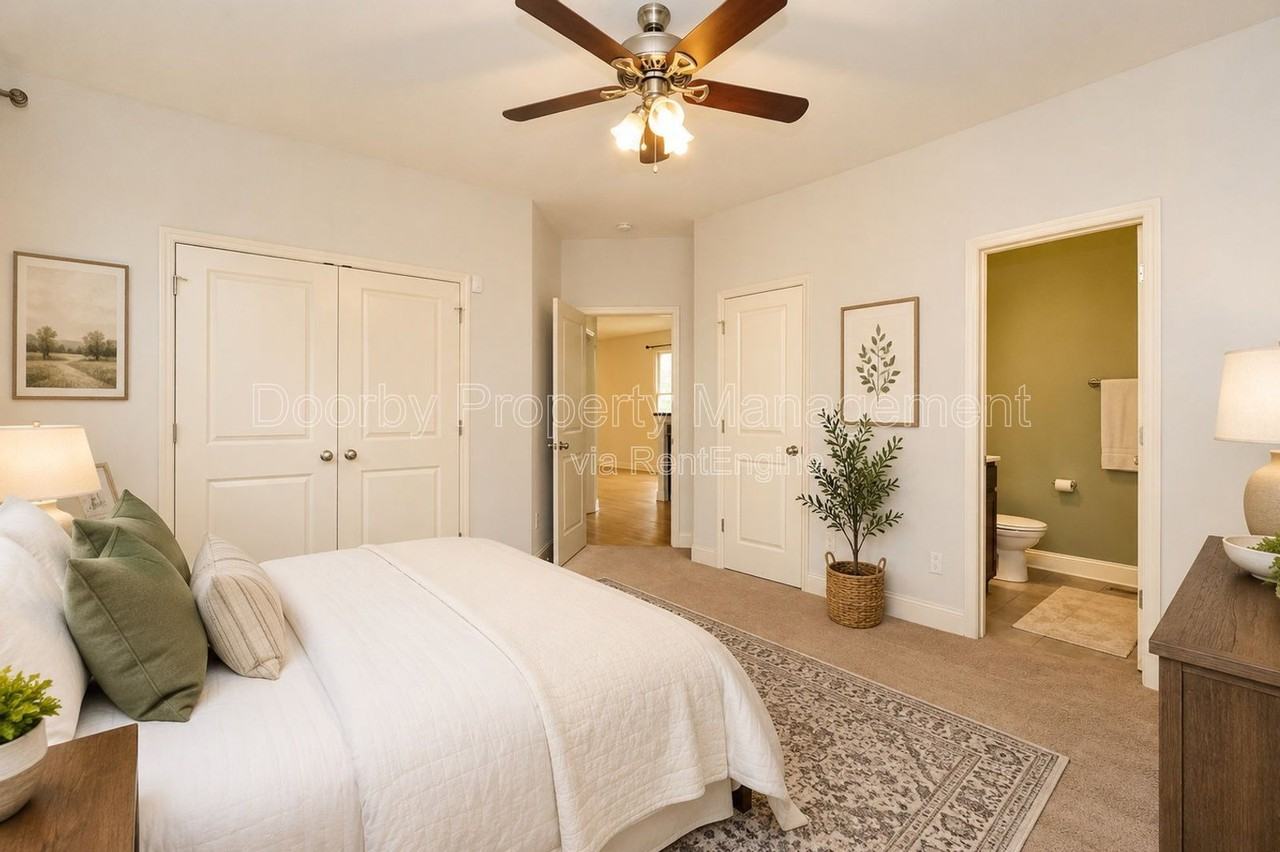226 N Hickory St - Photo 5 of 20