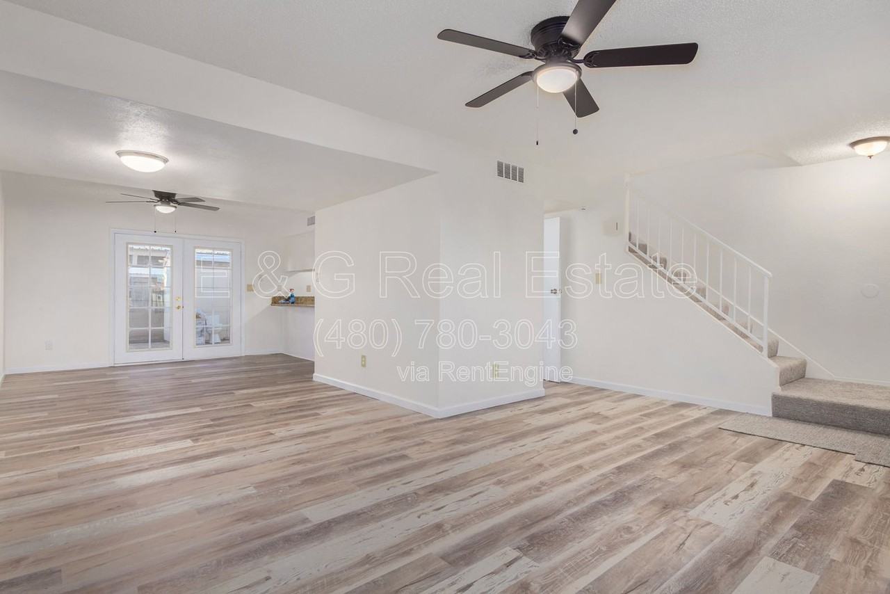 1029 E Bendix Dr - Photo 6 of 29