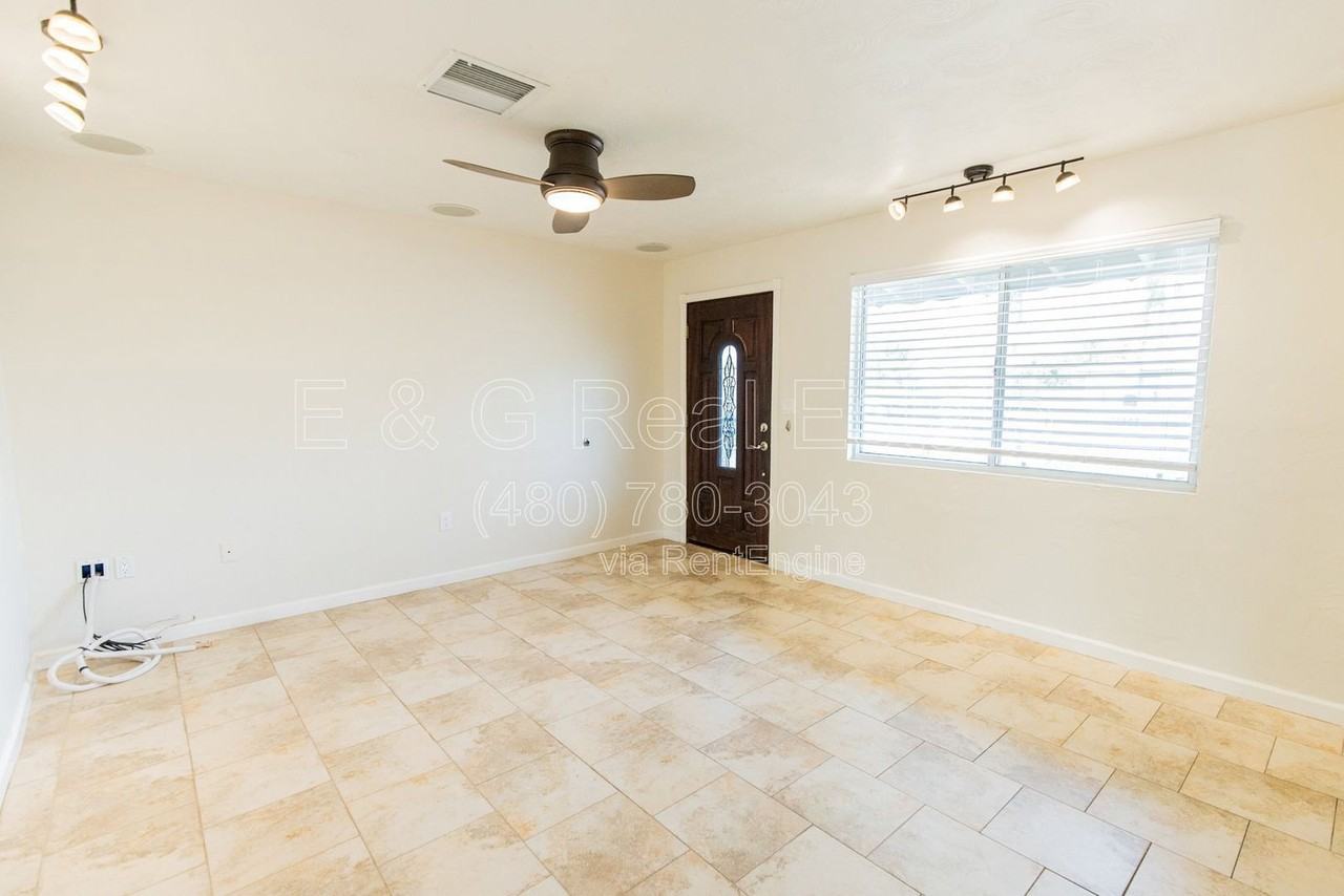 1029 W Elna Rae St - Photo 2 of 21