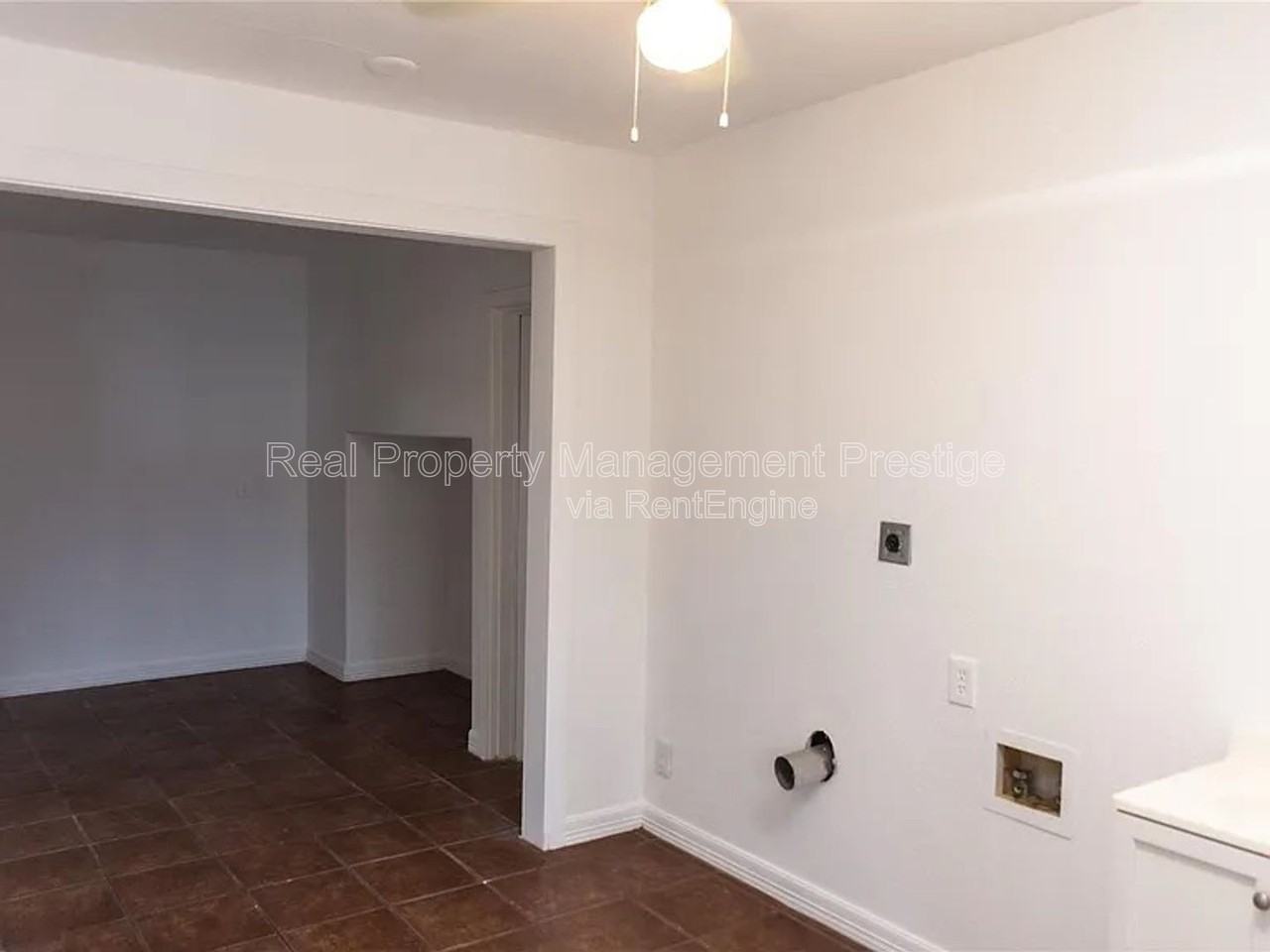 5311 Perry Ave - Photo 2 of 15