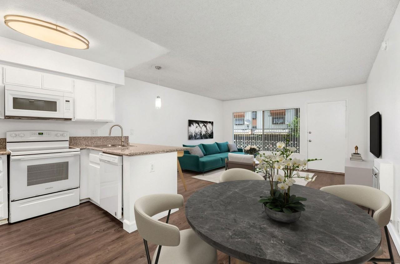 Welcome home to Brookstone Apartments - Photo 3 of 6