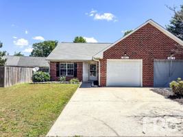 featured image of 2604 Boone Ct #A