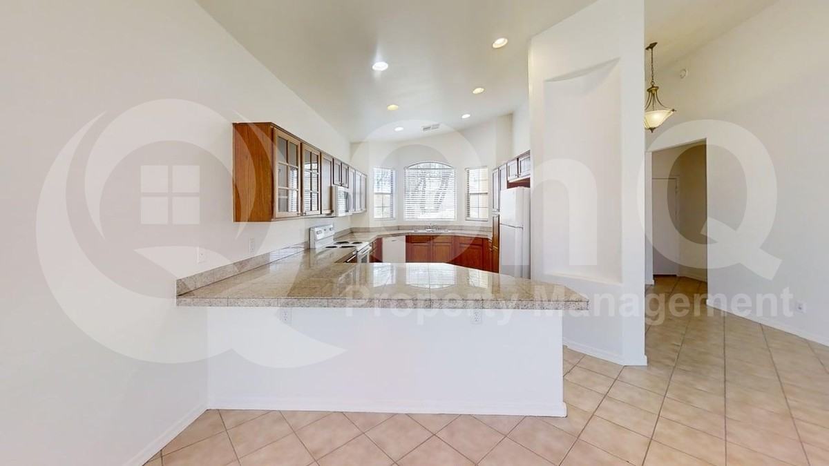 12204 W Ocotillo Ln - Photo 2 of 26