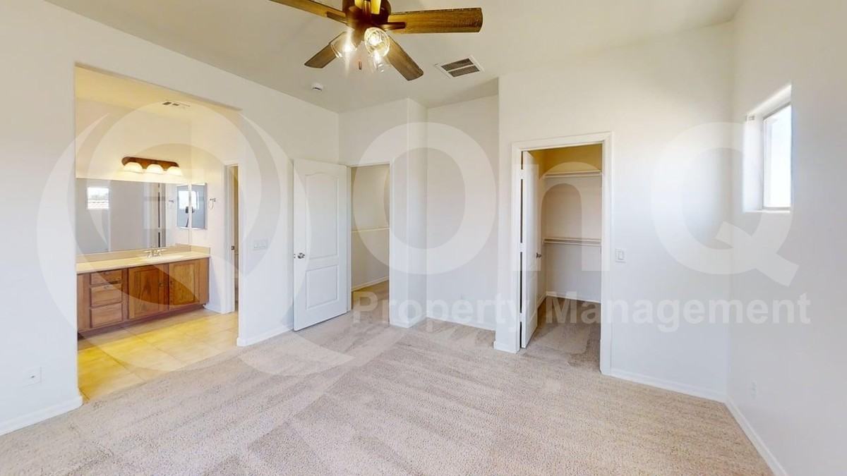 12204 W Ocotillo Ln - Photo 7 of 26