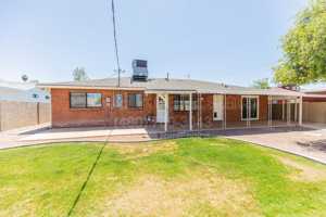 featured image of 8050 E Clarendon Ave