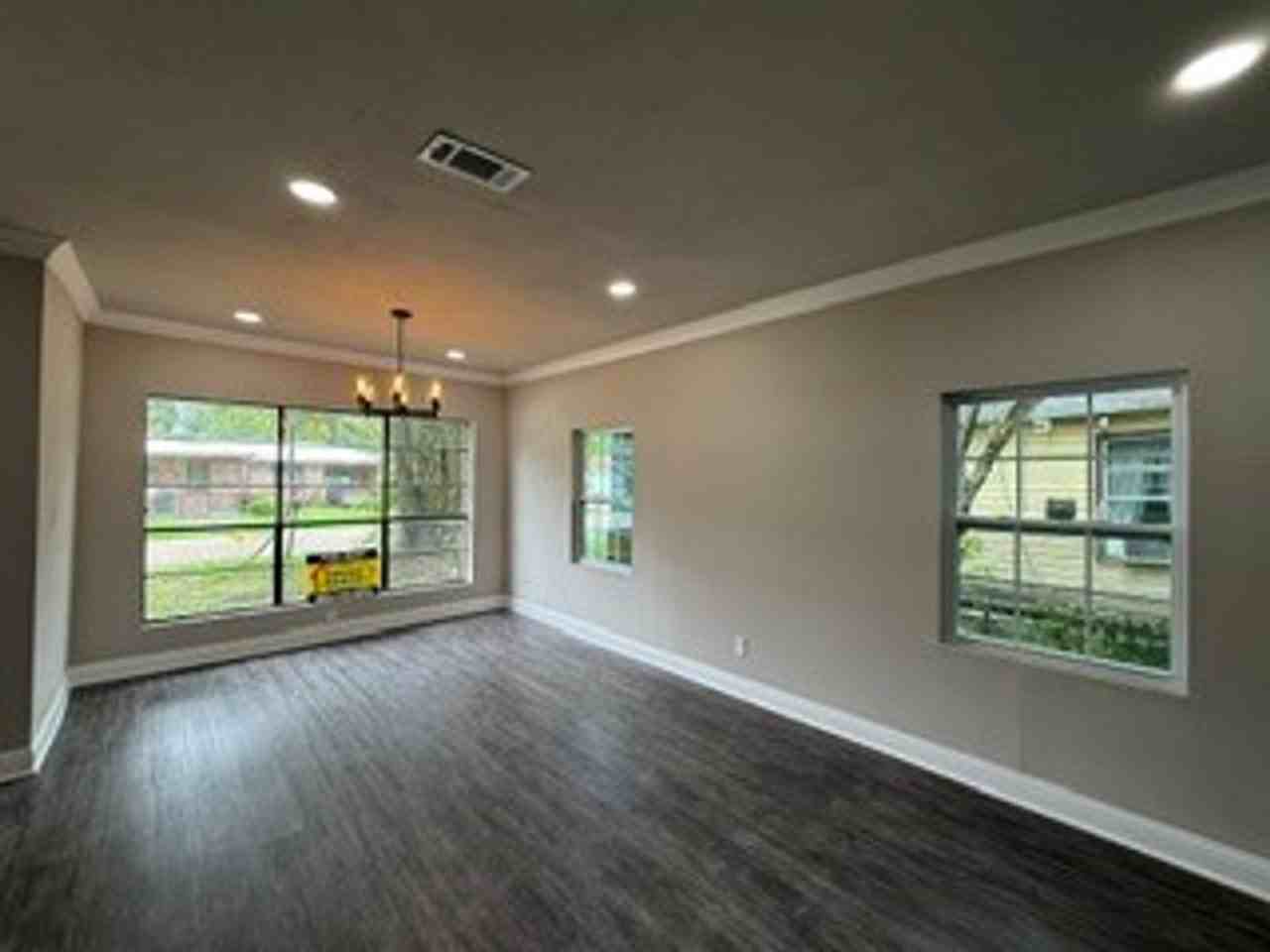 208 Wilbert Dangerfield Dr - Photo 5 of 50