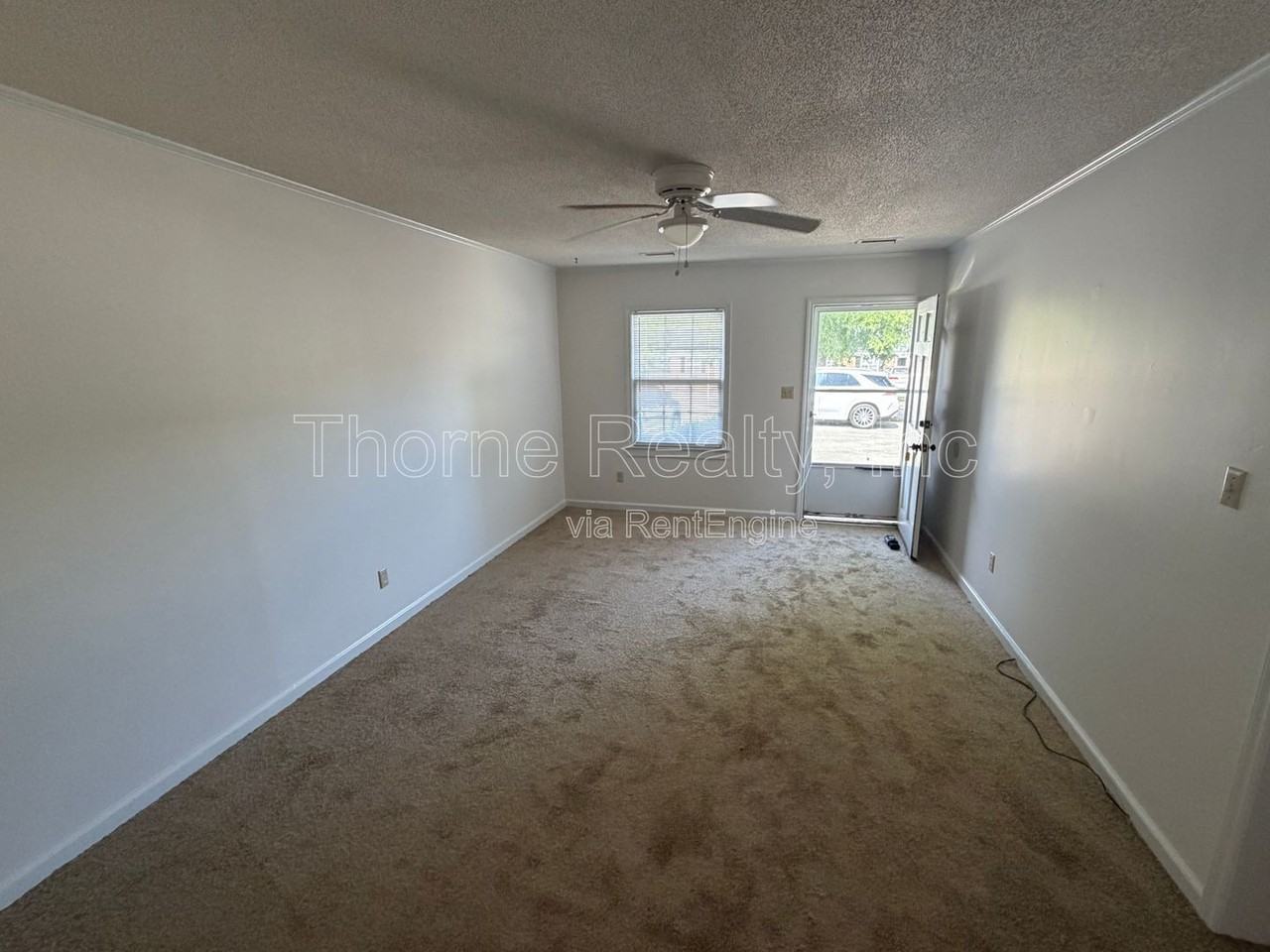 2206 Candlewood Dr Sw #B - Photo 2 of 8