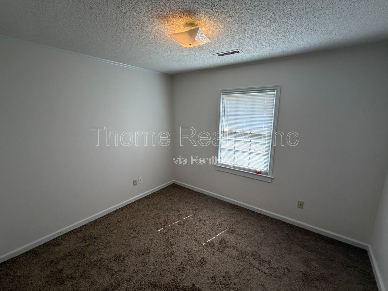 2206 Candlewood Dr Sw #B - Photo 6 of 8