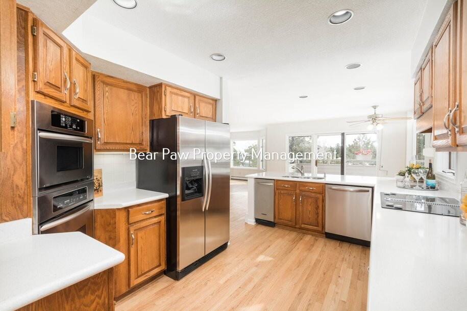 23768 Shooting Star Dr - Photo 6 of 13