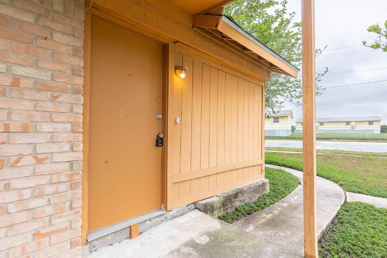 323 W William Cannon Dr - Photo 3 of 29