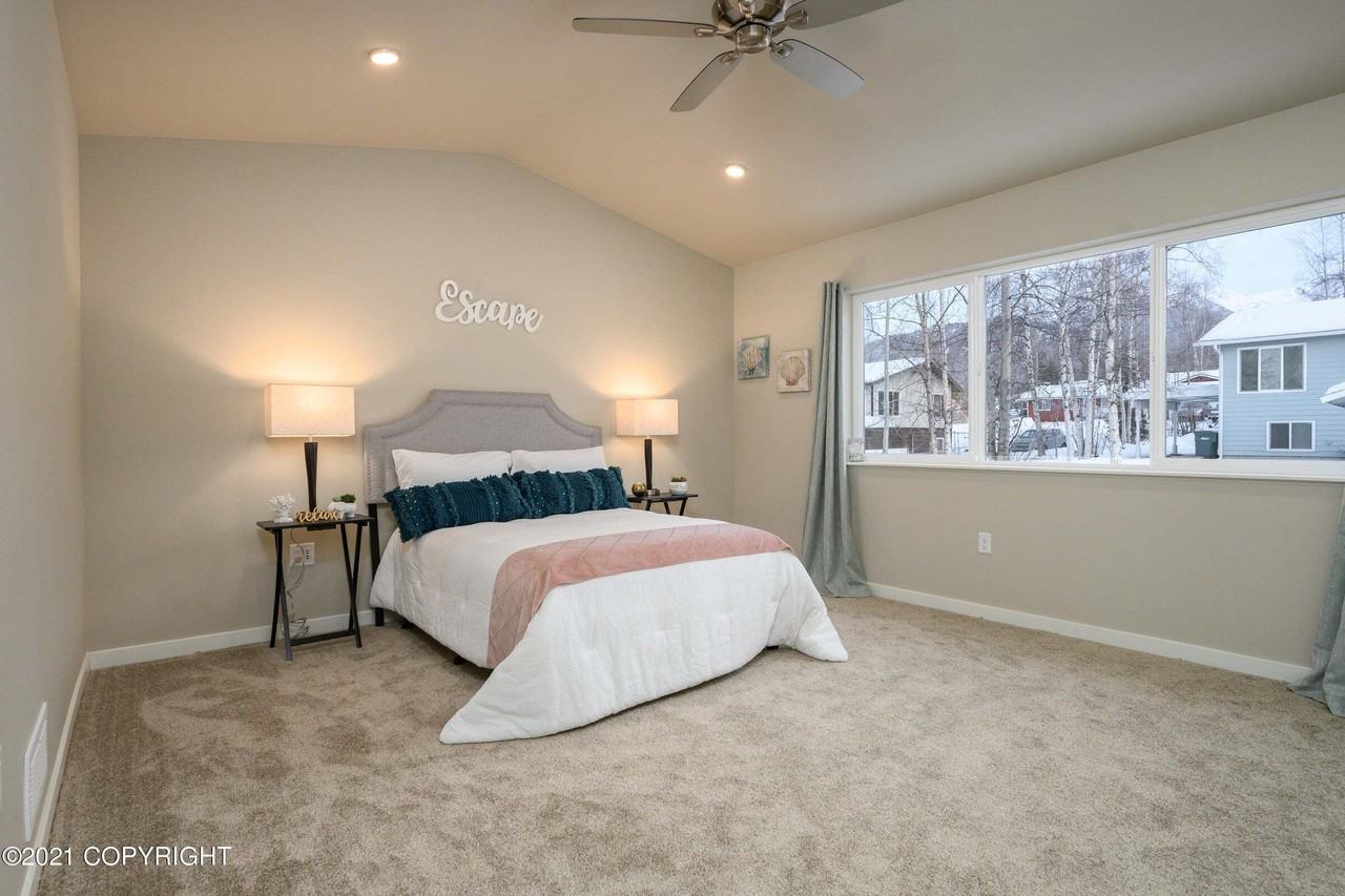 11401 Conquistador Dr #9B - Photo 6 of 11