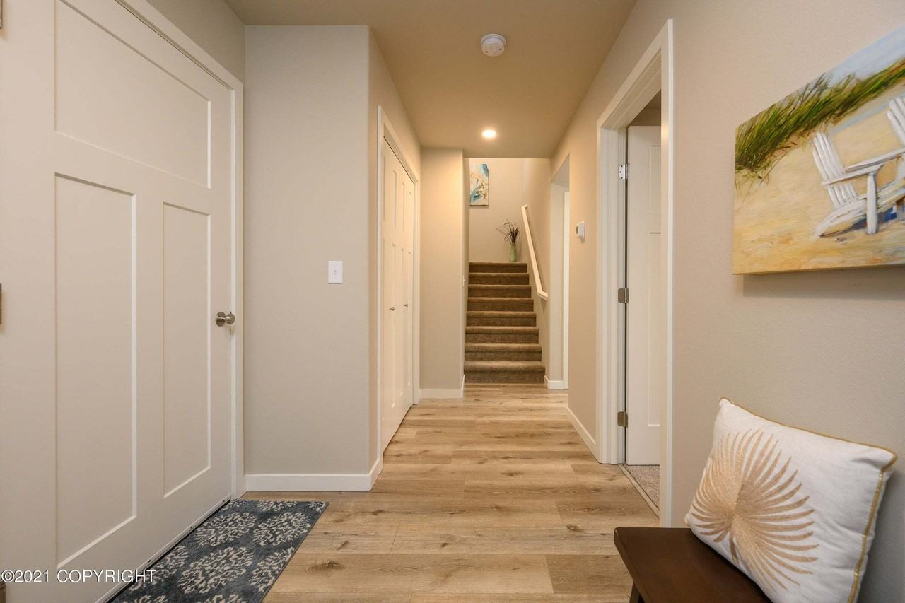 11401 Conquistador Dr #9B - Photo 7 of 11