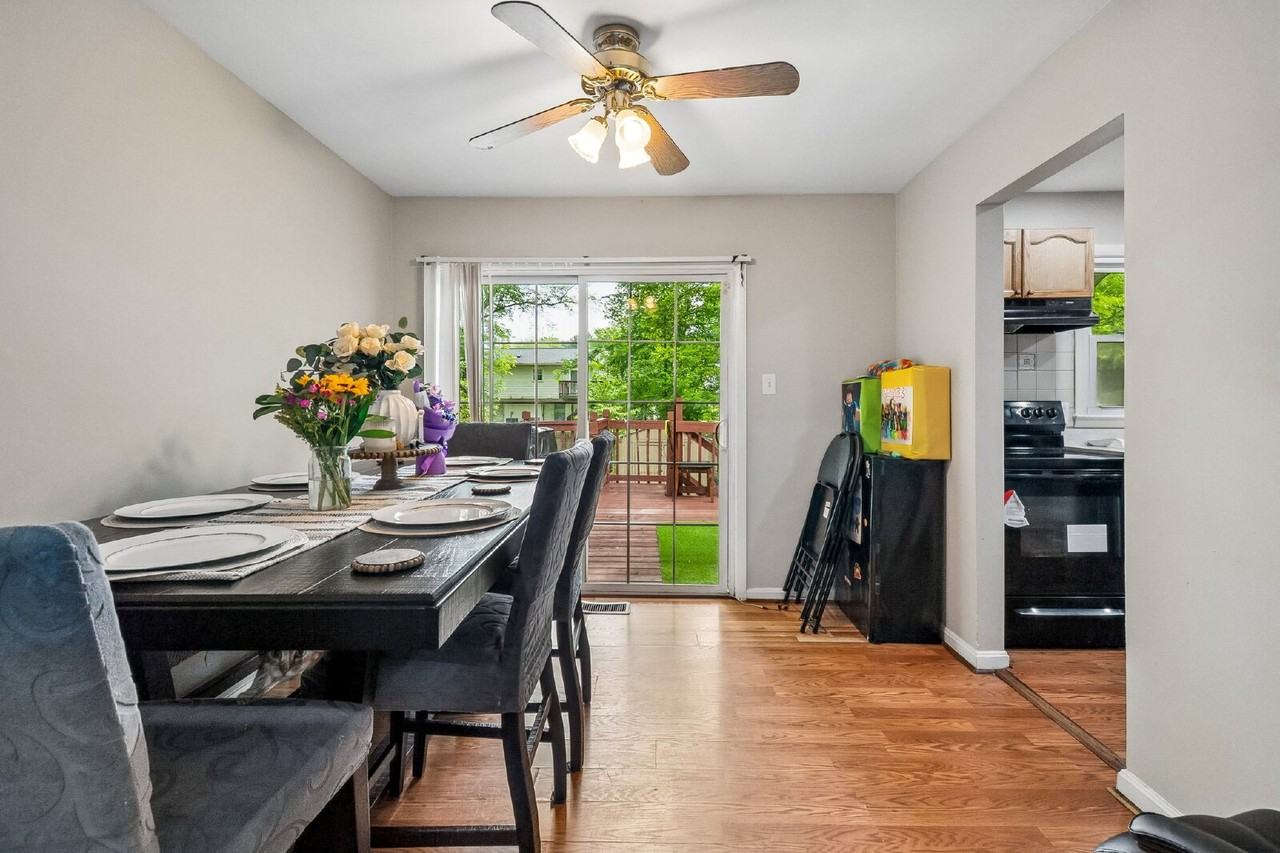 13911 Mapledale Ave - Photo 6 of 25