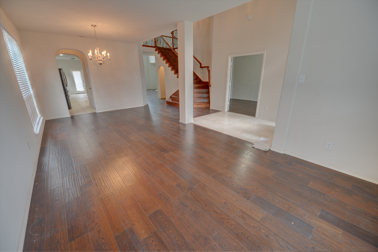 4005 Penny Royal Dr - Photo 3 of 35
