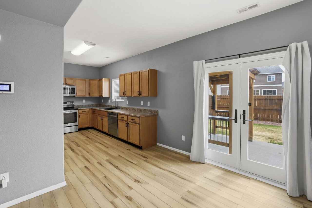 3734 Saguaro Cir - Photo 7 of 38